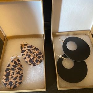 Nickel and Suede Leather earrings